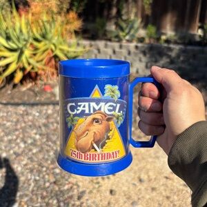 Camel cup
